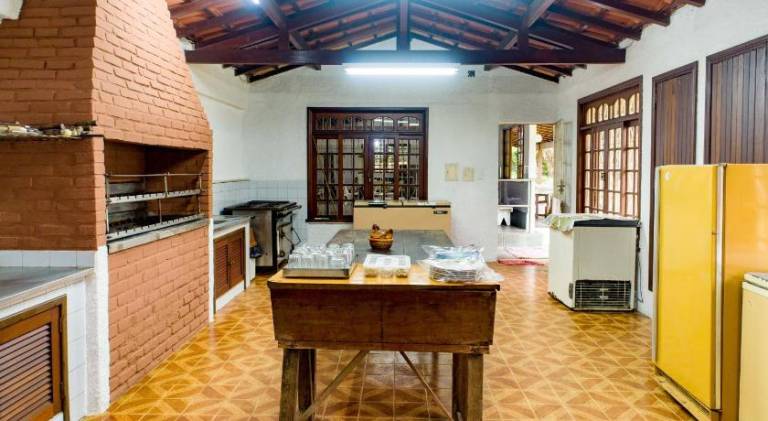 Charming vacation home with pool | Pet-friendly — photo 3