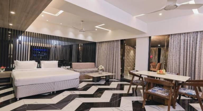 Kumar Resort By Turtle, Lonavala — photo 2