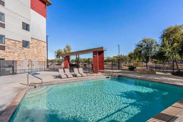 Sonesta Simply Suites Avondale — photo 2
