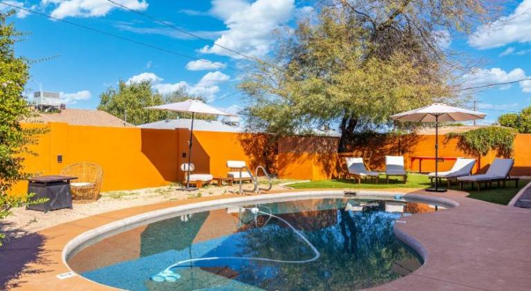 Lovely house with pool | Pets allowed in Scottsdale, AZ
