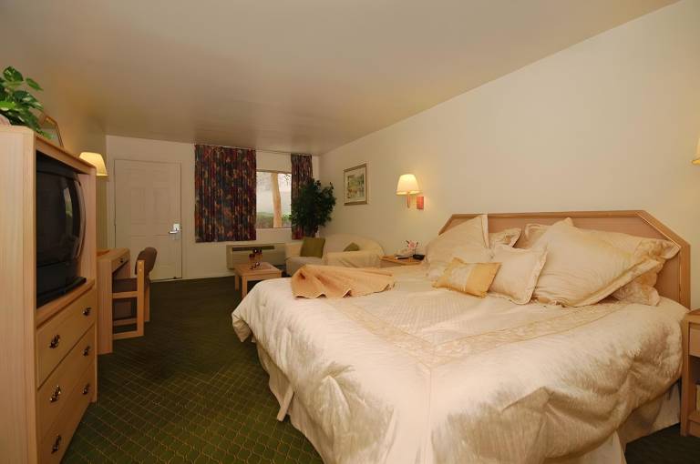 Windemere Hotel & Conference Center — photo 4