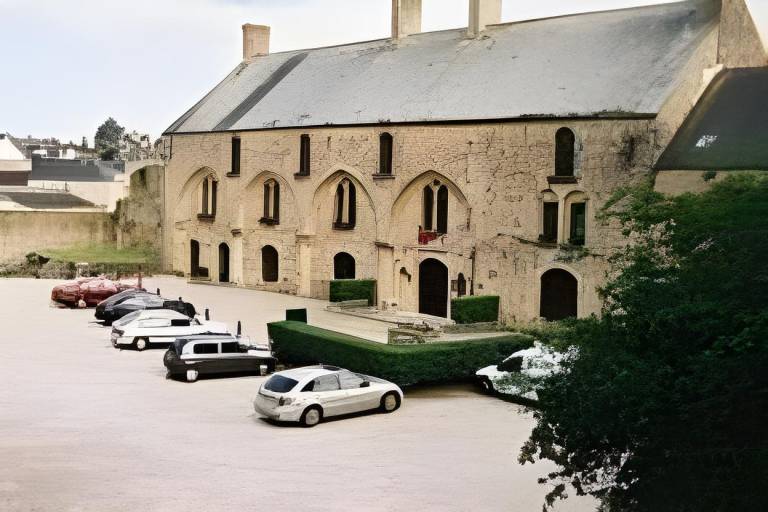 L Hostellerie du Chateau de Bricquebec