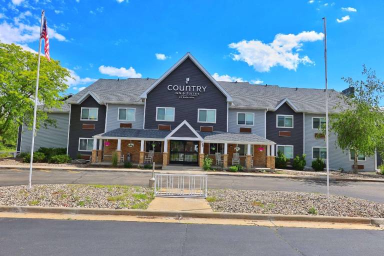 Country Inn & Suites by Radisson, Sparta, WI — photo 2
