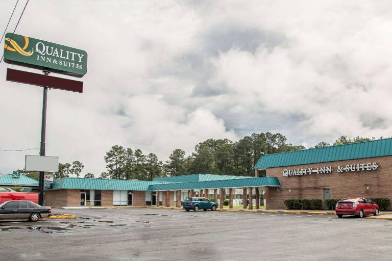 Quality Inn & Suites Hardeeville - Savannah North in Hardeeville, SC