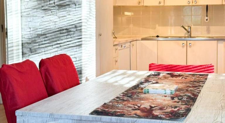 Rental apartment with 2 rooms for 6 persons — photo 4
