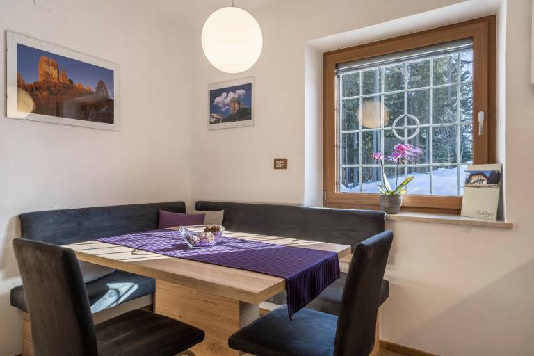 Apartment "Hirzer" near Skiing Area with Forest View, Wi-Fi, Balcony & Shared Garden — photo 4