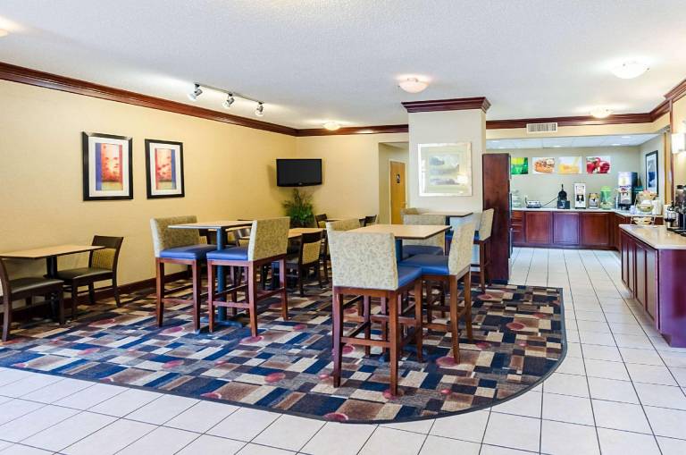 Quality Inn Lynchburg near University — photo 3