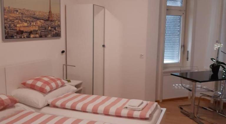 Good Bed Reiden