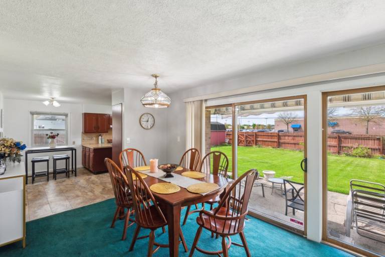 Family-oriented pleasant vacation home with terrace & yard | Pet-friendly — photo 4