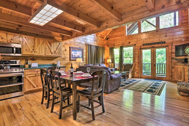 'Sky Harbor' Sevierville Cabin w/ Hot Tub & Deck! — photo 5