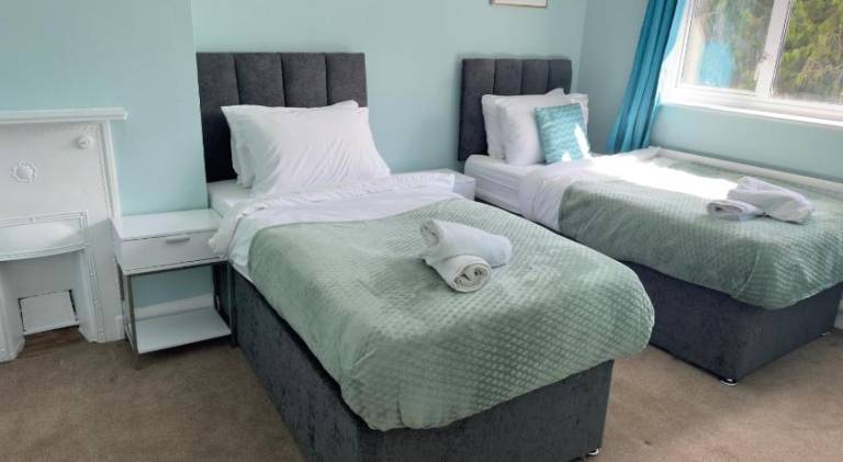 Vacation home with 4 rooms for 7 persons in Aylesbury