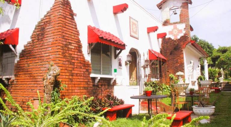 Spanish Casita Superior Suites Tagaytay — photo 3