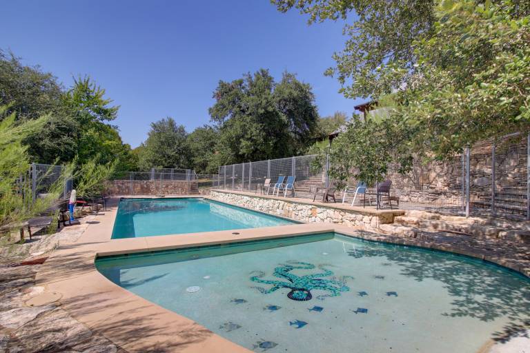 House  Austin Lake Hills