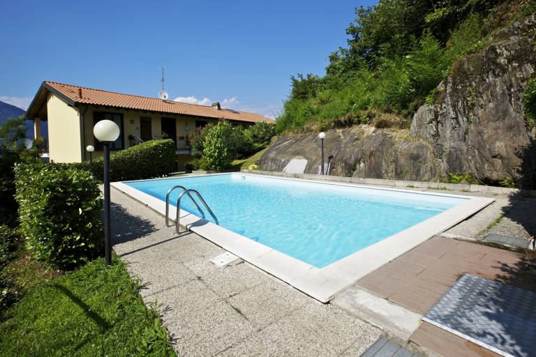 Appartement Tronzano Lago Maggiore