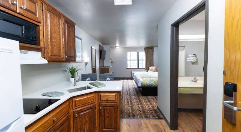 Extended Stay Airport — photo 3