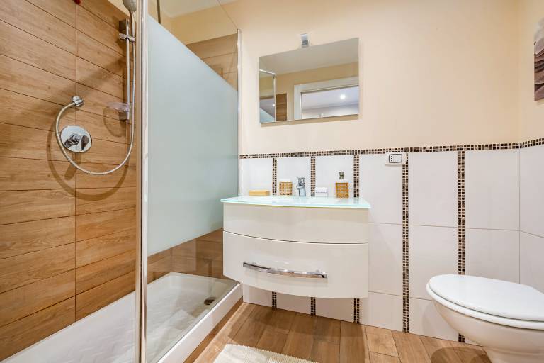 Rental apartment with 1 room for 4 persons — photo 5