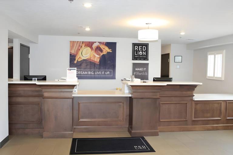 Red Lion Inn & Suites Ontario — photo 5