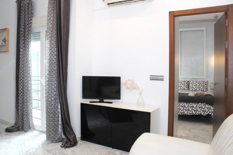 Rental apartment with fast internet | Near Puerta de la Macarena — photo 3