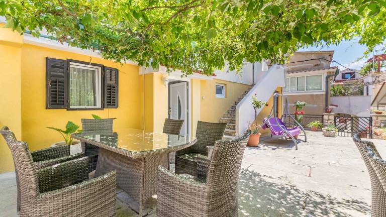 Pleasant holiday apartment with garden, barbeque & terrace | Beach nearby | Pets are welcome — photo 3