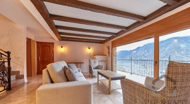 House with 5 rooms for 14 persons — photo 2