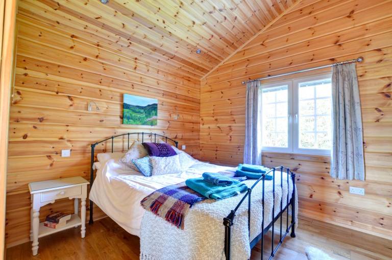 Lodge with 1 room for 2 persons — photo 4