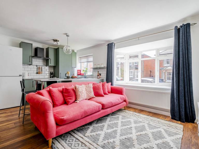 Apartment Guildford