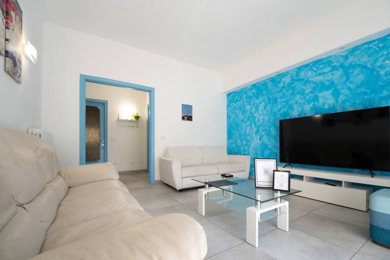 Family-friendly pleasant holiday apartment with yard & barbecue | Beach nearby | Pet-friendly — photo 3
