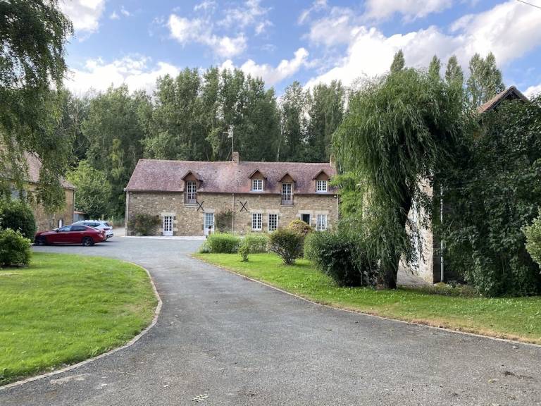 Maison de vacances Saint-Céneri-le-Gérei