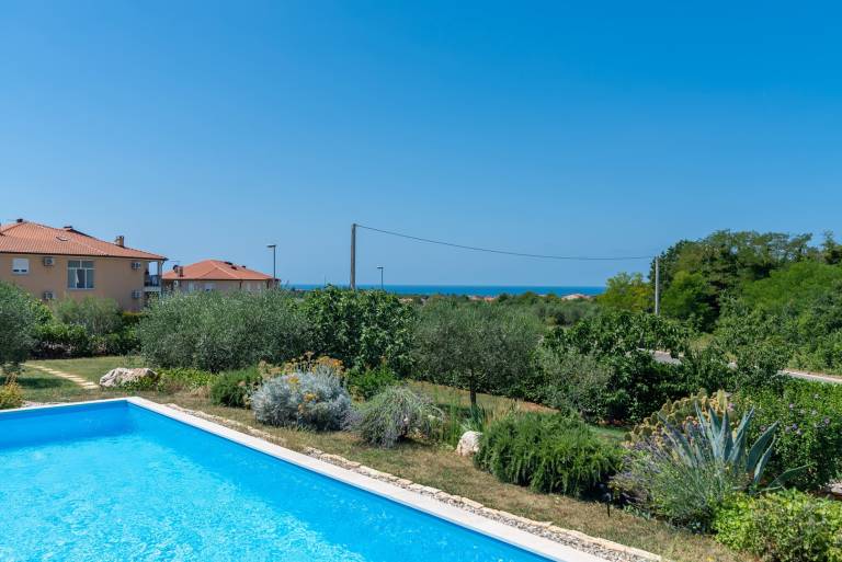 Fully equipped villa with BBQ, garden & patio | Sea view | Pets allowed — photo 5