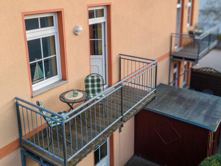 Apartment with 1 room for 4 persons — photo 4