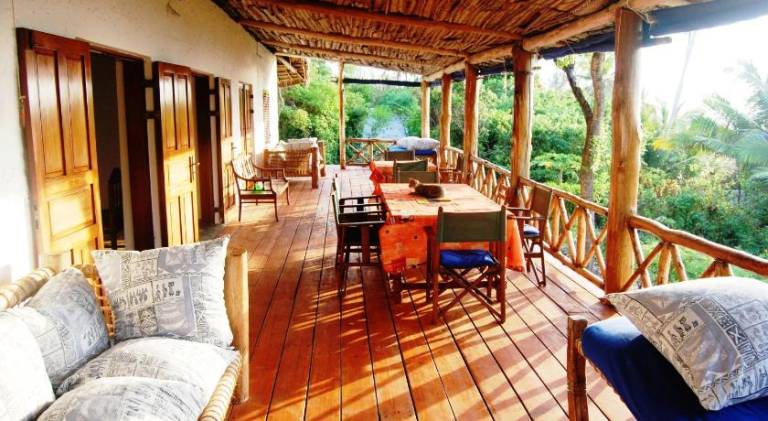 FULLY PRIVATE VILLA 390sqm ZERO MINUTES TO BEACH MATEMWE — photo 5