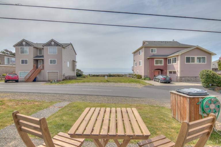 House Lincoln City