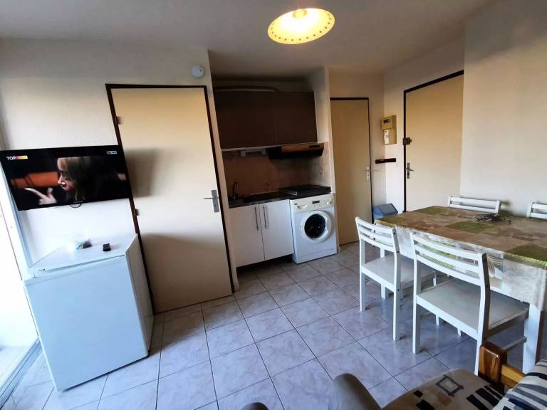 Rental apartment with 1 room for 4 persons — photo 4