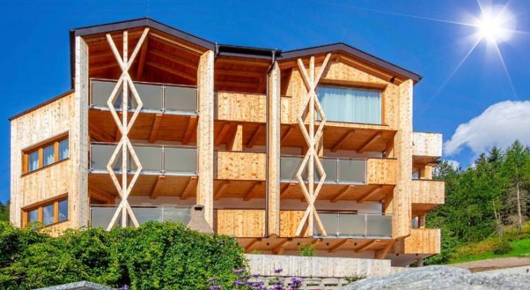 Pleasant serviced apartment with patio, sauna & garden | Pet-friendly in Nauders
