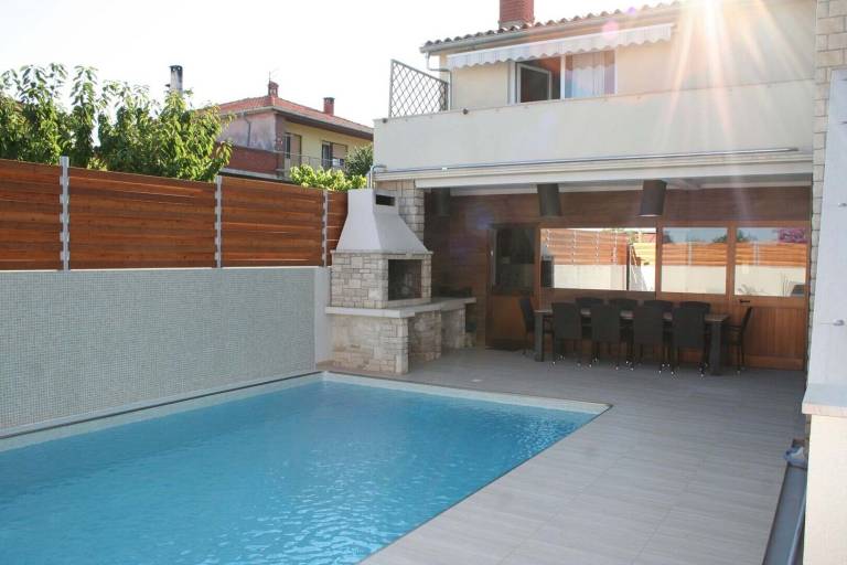 Villa Pula
