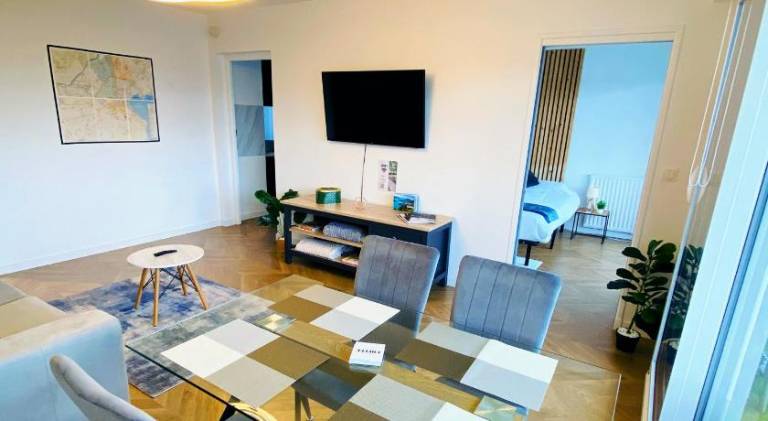 Holiday apartment with garden, terrace & private pool — photo 3