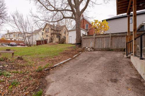 Apartment Kitchener