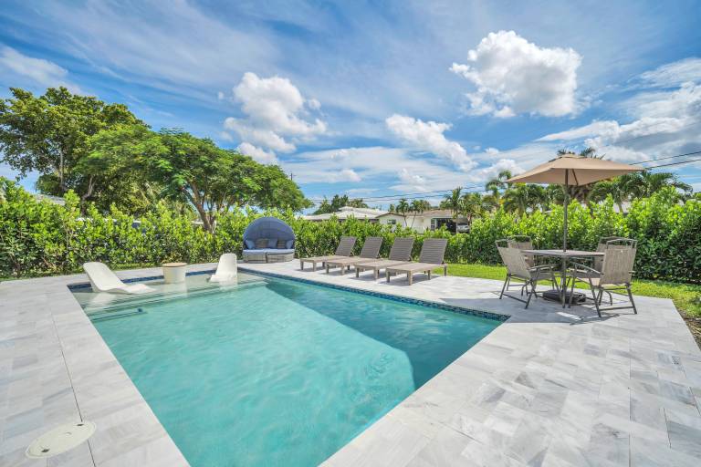 Family-friendly vacation home with private pool | Pets are welcome — photo 5