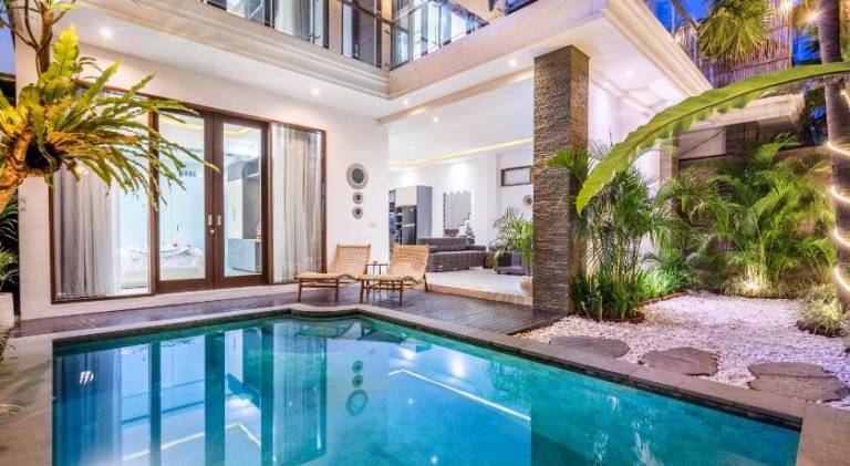 Villa with pool in Kuta