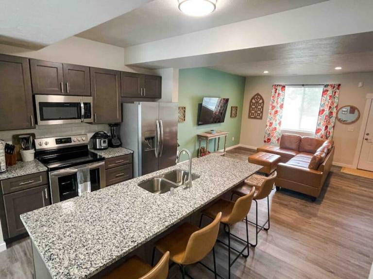 Villa  West Spokane