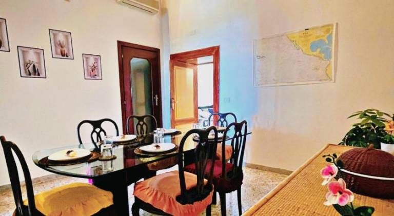 Rental apartment with 2 rooms for 7 persons — photo 2
