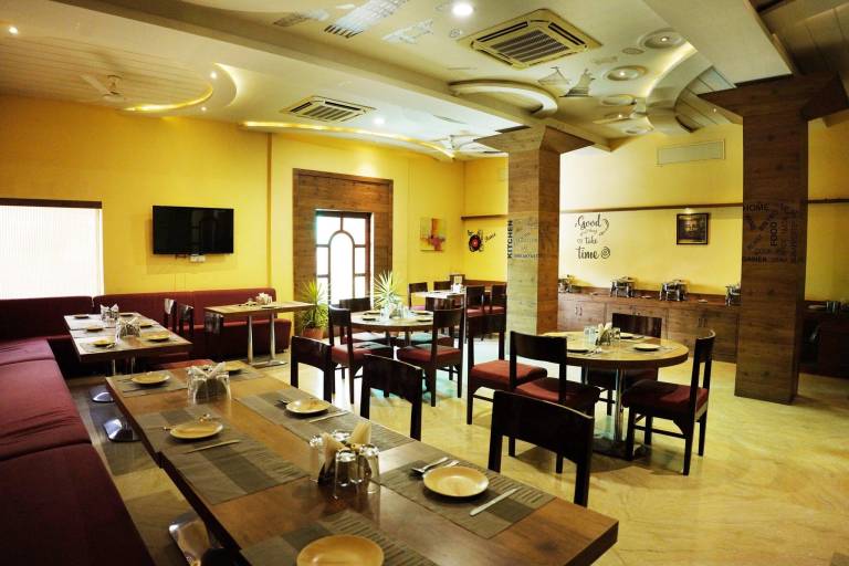 Hotel Sandhu Palace — photo 5