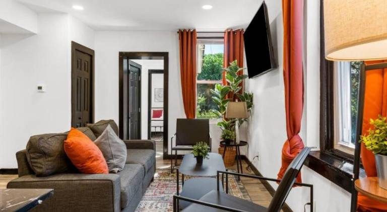 Charming 2BR Philadelphia Retreat with Free Parking — photo 3