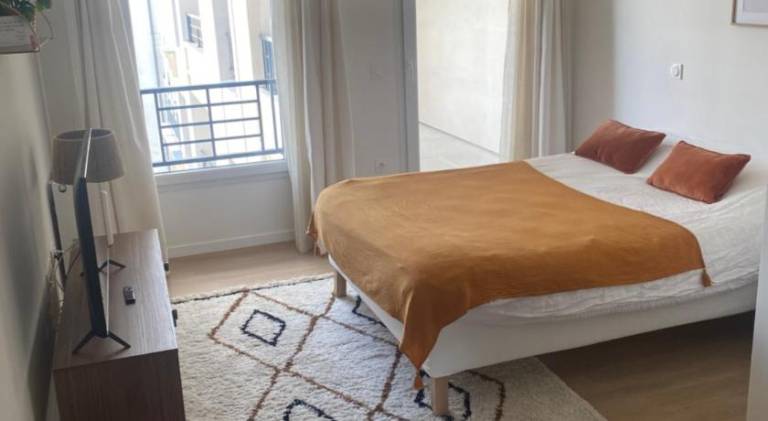 Serviced apartment with patio & garden | Pets allowed in Gennevilliers