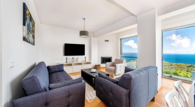 Fully equipped pleasant villa with patio, barbeque & hot tub | Pets allowed — photo 2
