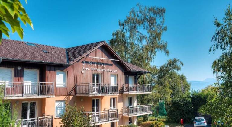 Zenitude Evian Les Terrasses du Lac, an Ascend Collection Hotel in Neuvecelle