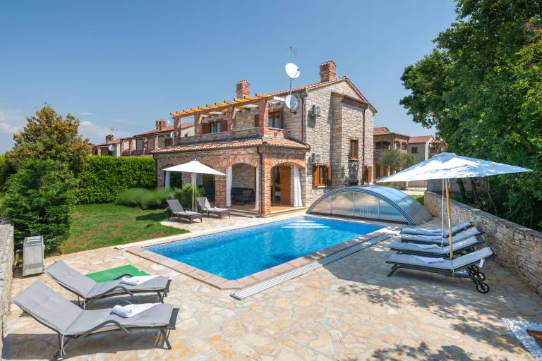 Ferienhaus in Čabrunići, Juršići für max. 8 Personen, Ferienhaus in Čabrunići, Juršići für max. 8 Personen,