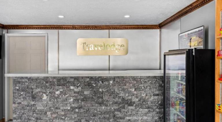 Travelodge by Wyndham Bloomington — photo 3