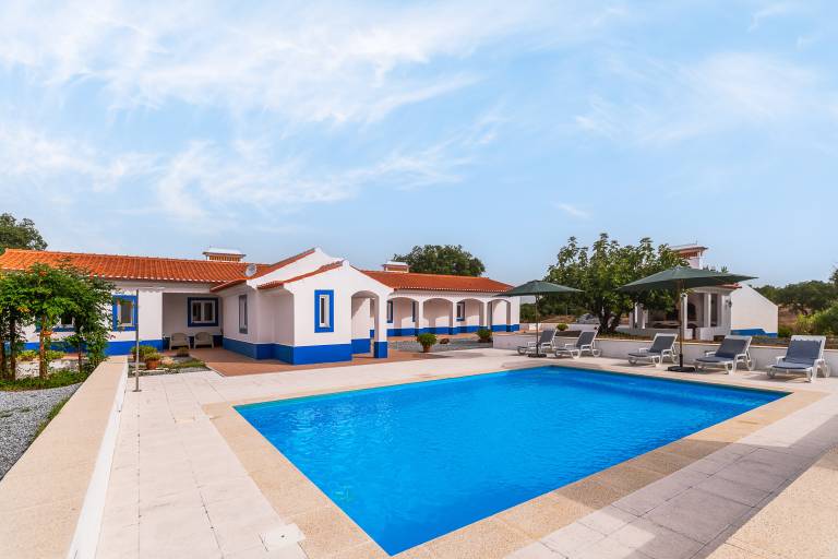 Monte Cores Do Vale &ndash; Villa mit privatem Pool