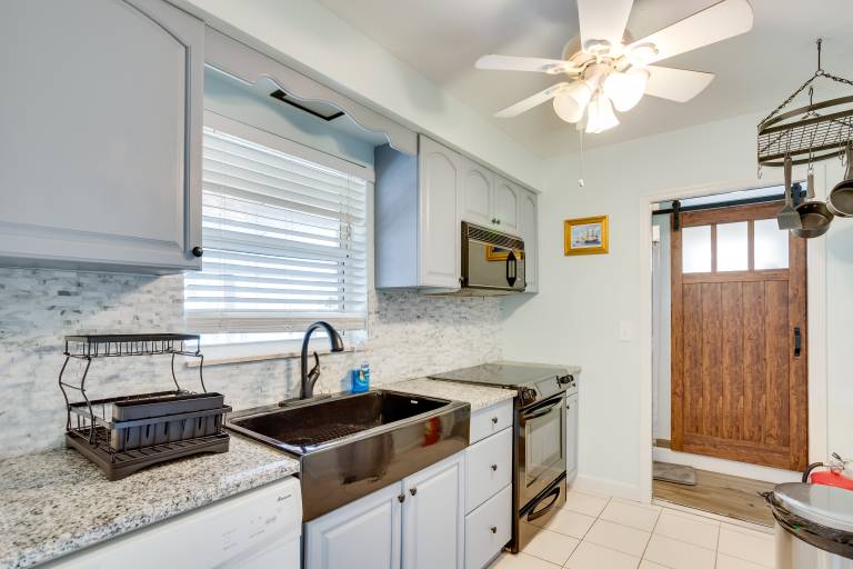 Pet-Friendly Stuart Vacation Rental w/ Fenced Yard — photo 3